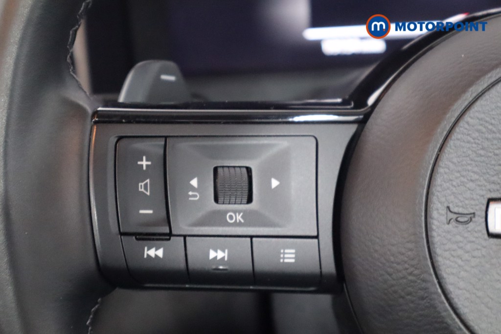 Nissan Qashqai N-Connecta Automatic Petrol SUV - Stock Number (1567246) - 7th supplementary image