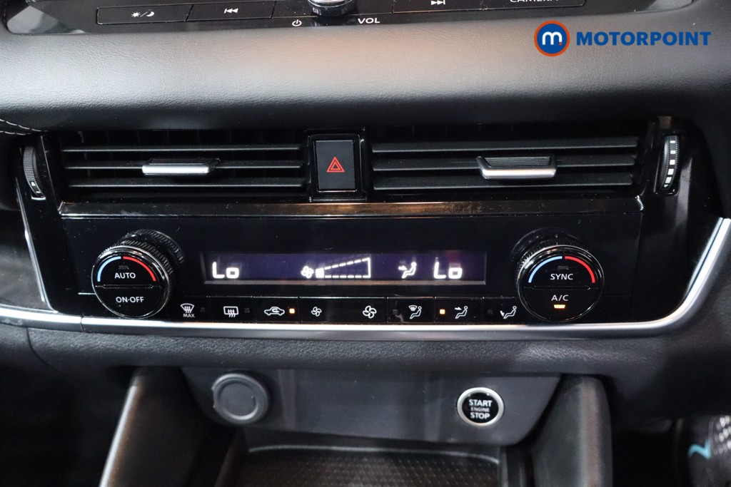 Nissan Qashqai N-Connecta Automatic Petrol SUV - Stock Number (1567246) - 17th supplementary image