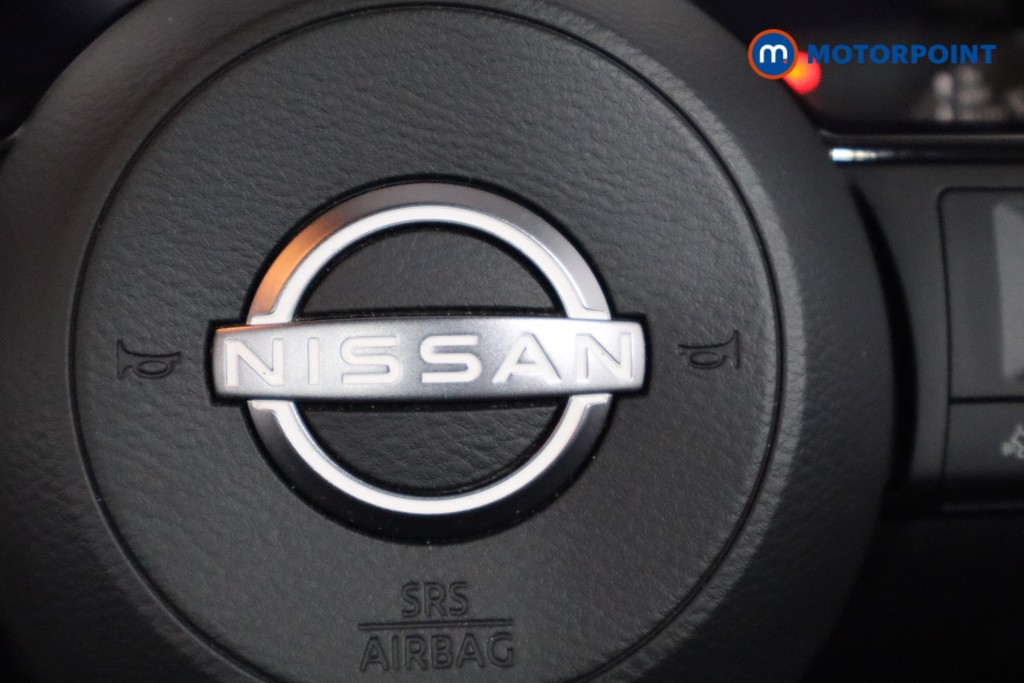 Nissan Qashqai N-Connecta Automatic Petrol SUV - Stock Number (1567246) - 18th supplementary image