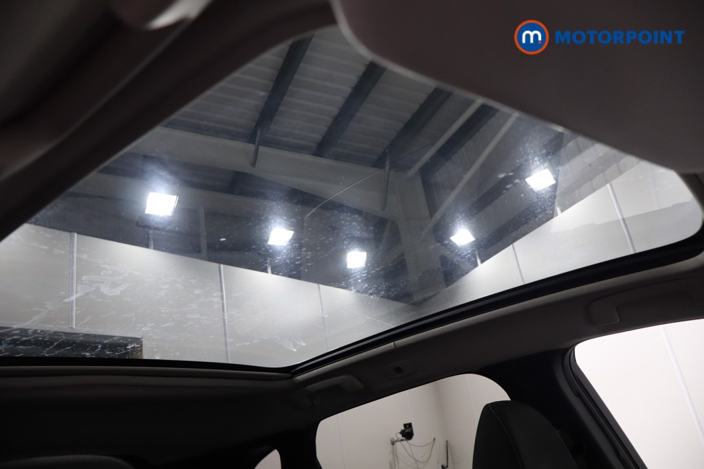 Nissan Qashqai N-Connecta Automatic Petrol SUV - Stock Number (1567246) - 22nd supplementary image