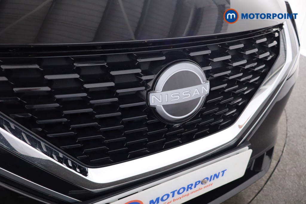 Nissan Qashqai N-Connecta Automatic Petrol SUV - Stock Number (1567246) - 32nd supplementary image