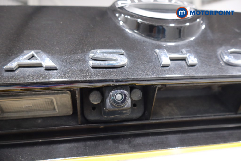 Nissan Qashqai N-Connecta Automatic Petrol SUV - Stock Number (1567246) - 38th supplementary image