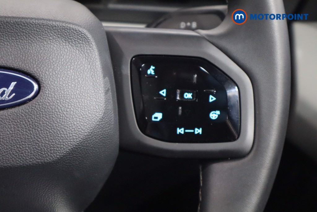 Ford Explorer Premium Automatic Electric SUV - Stock Number (1567683) - 8th supplementary image
