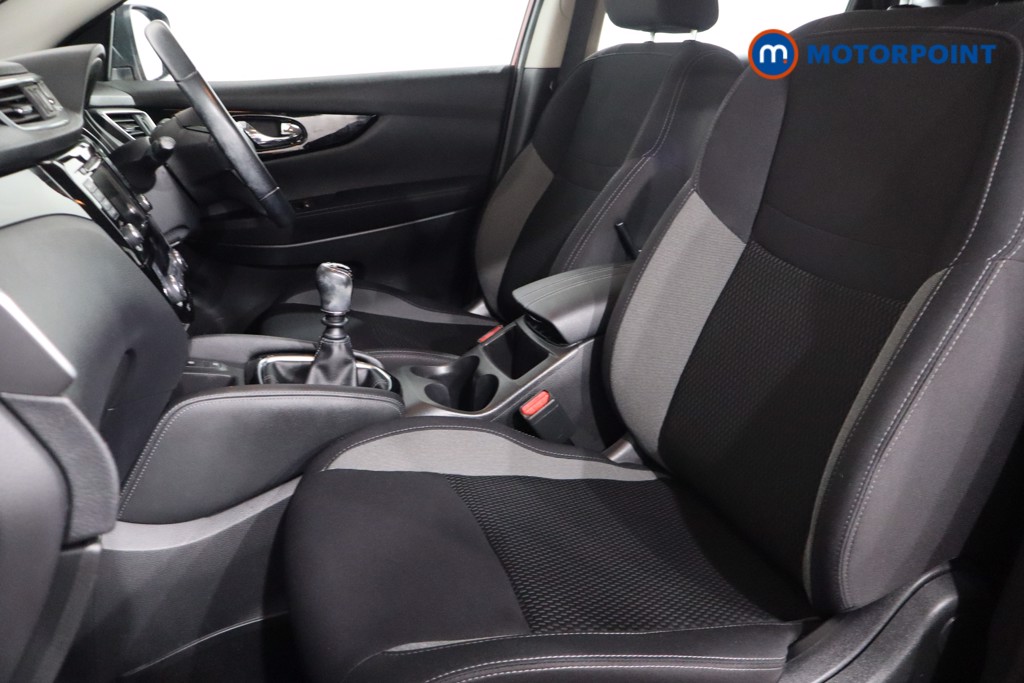 Nissan Qashqai Acenta Premium Manual Petrol SUV - Stock Number (1567747) - 4th supplementary image