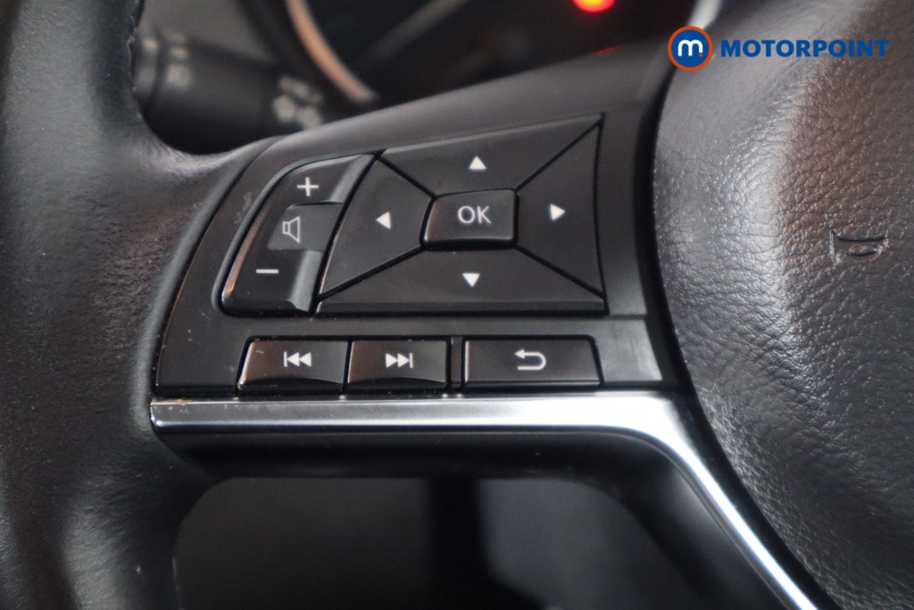 Nissan Qashqai Acenta Premium Manual Petrol SUV - Stock Number (1567747) - 7th supplementary image