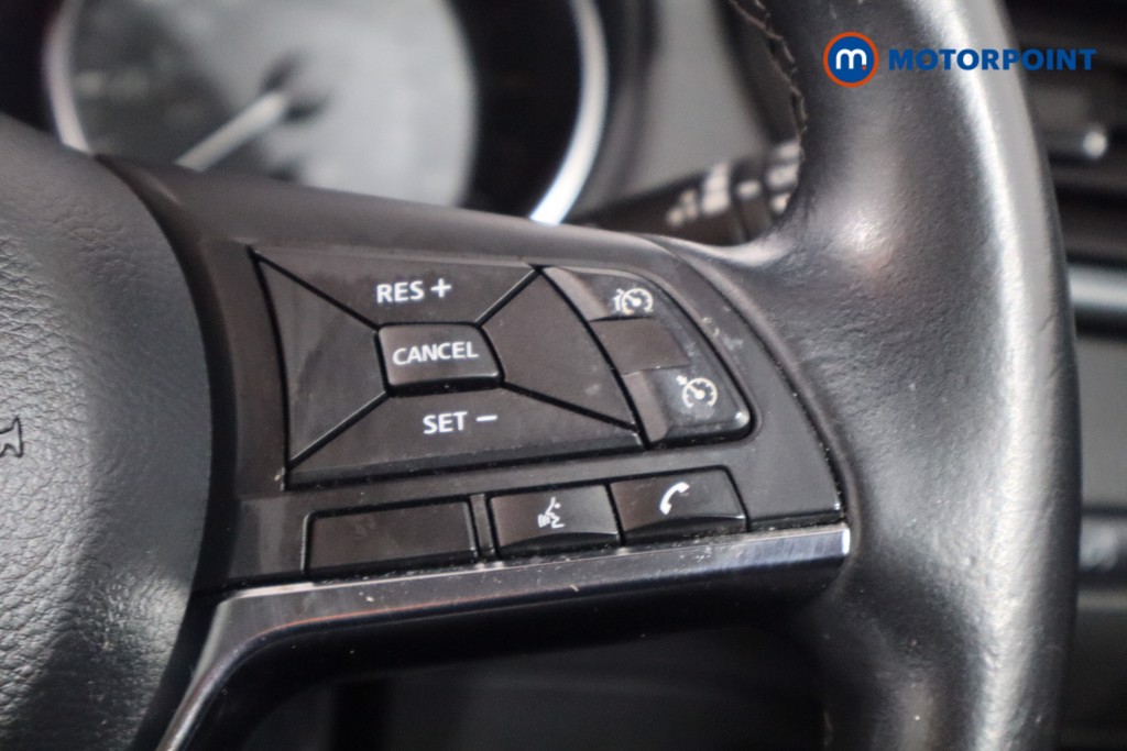 Nissan Qashqai Acenta Premium Manual Petrol SUV - Stock Number (1567747) - 8th supplementary image