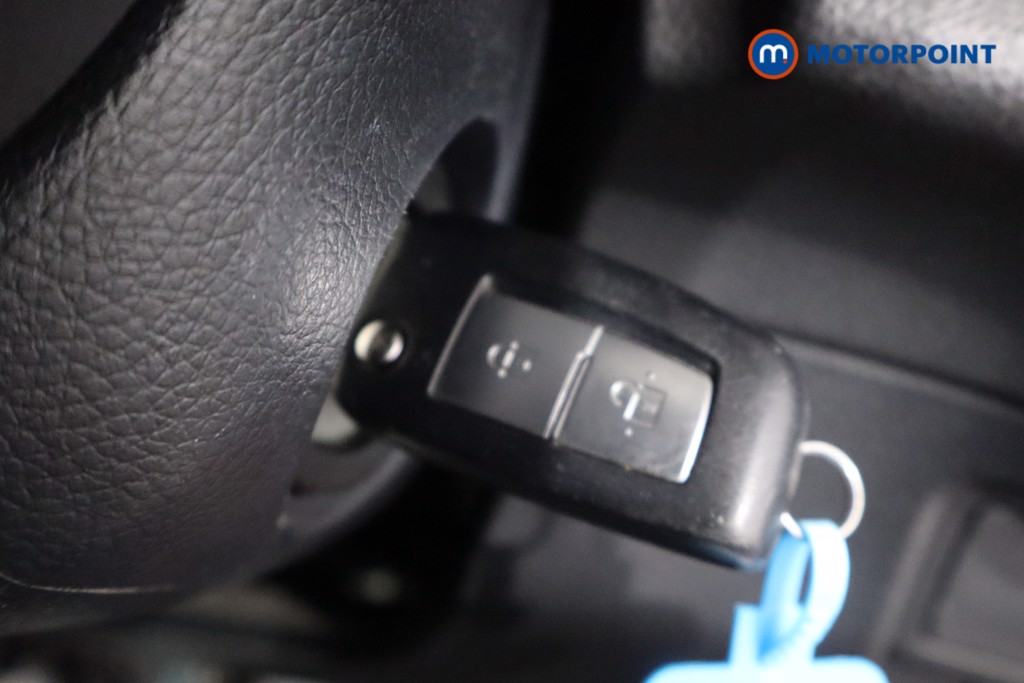 Nissan Qashqai Acenta Premium Manual Petrol SUV - Stock Number (1567747) - 13th supplementary image