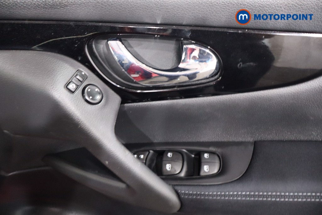 Nissan Qashqai Acenta Premium Manual Petrol SUV - Stock Number (1567747) - 23rd supplementary image