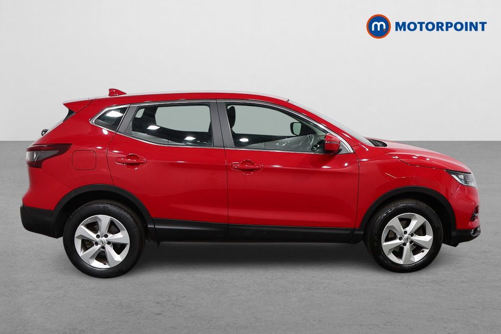 Nissan Qashqai Acenta Premium Manual Petrol SUV - Stock Number (1567747) - Drivers side