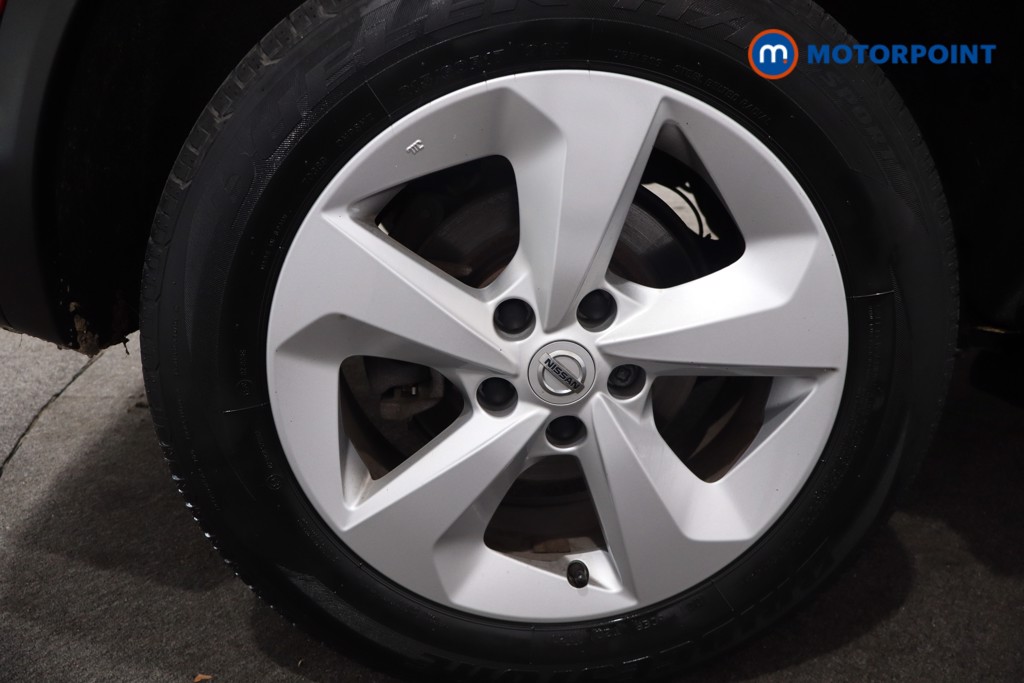 Nissan Qashqai Acenta Premium Manual Petrol SUV - Stock Number (1567748) - 9th supplementary image