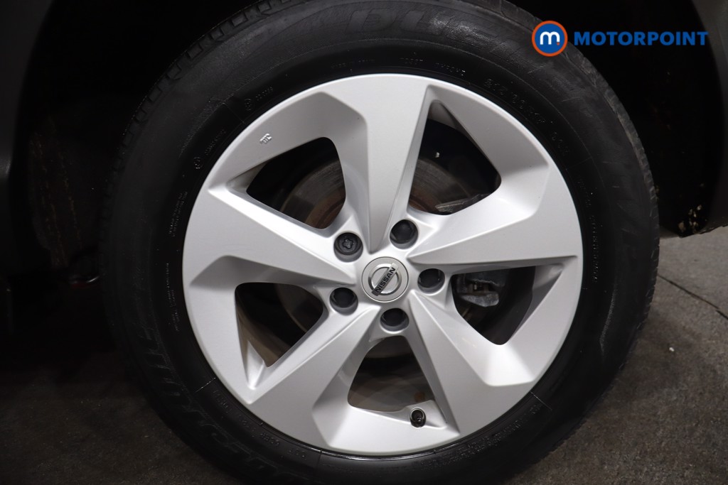 Nissan Qashqai Acenta Premium Manual Petrol SUV - Stock Number (1567748) - 12th supplementary image