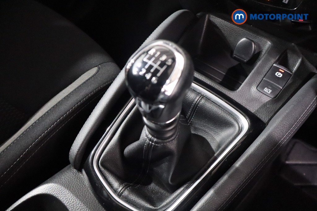 Nissan Qashqai Acenta Premium Manual Petrol SUV - Stock Number (1567748) - 14th supplementary image