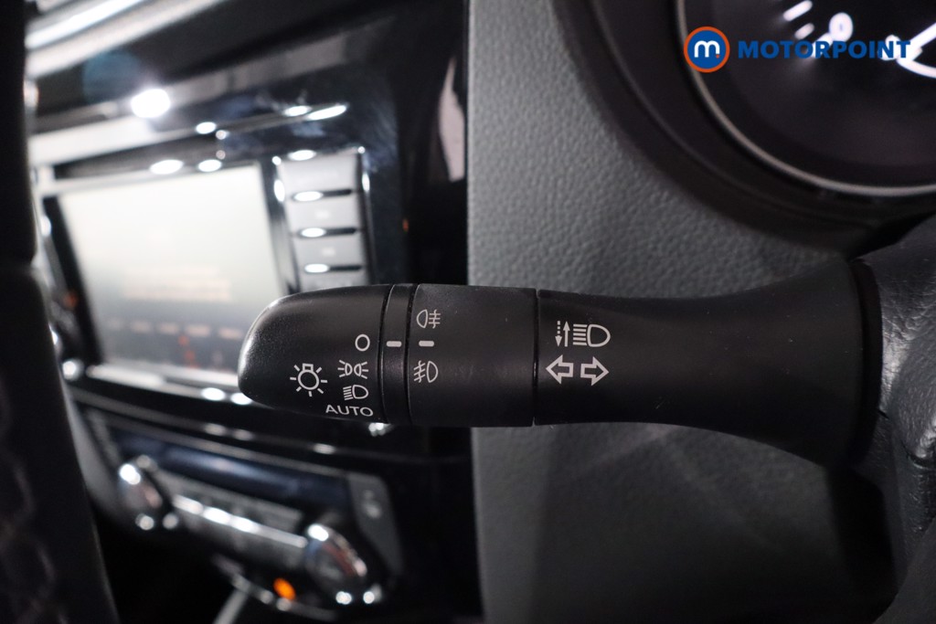 Nissan Qashqai Acenta Premium Manual Petrol SUV - Stock Number (1567748) - 19th supplementary image