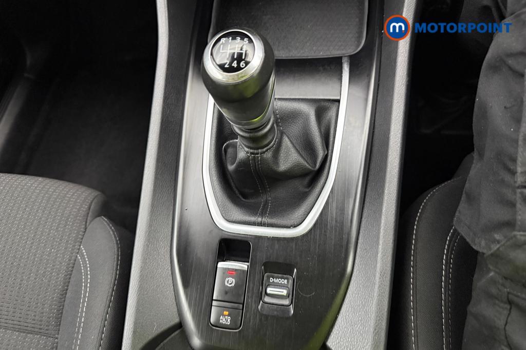 Nissan Qashqai Acenta Premium Manual Petrol SUV - Stock Number (1567766) - 6th supplementary image