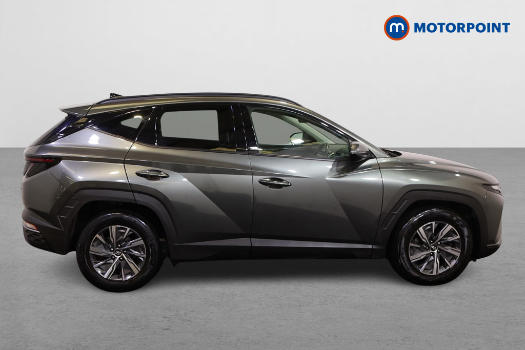 Hyundai Tucson Se Connect Manual Petrol SUV - Stock Number (1568062) - Drivers side