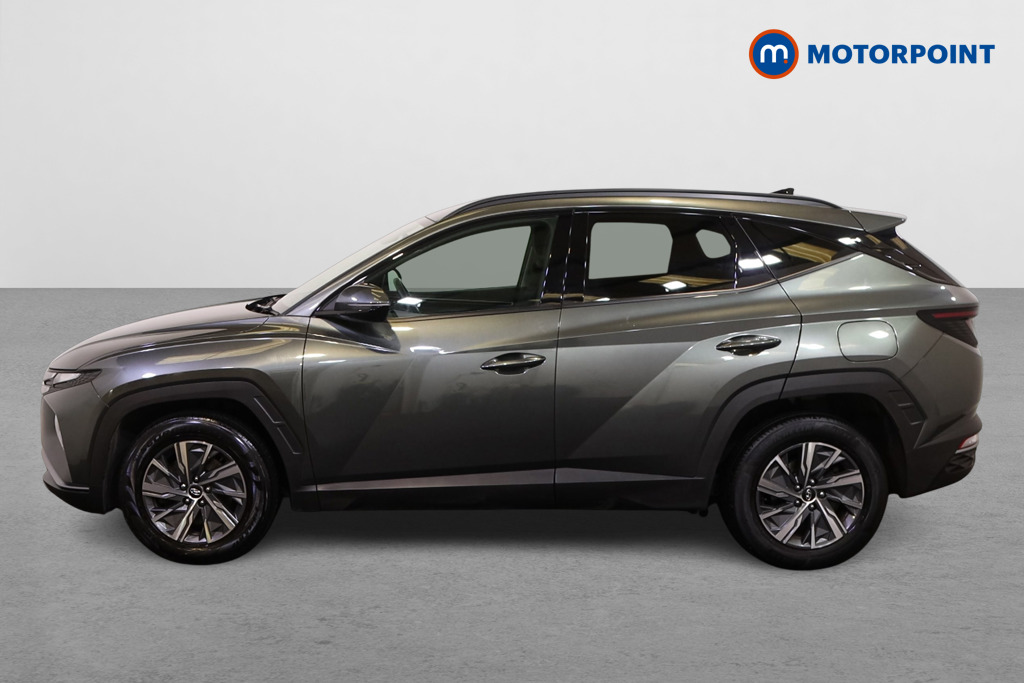 Hyundai Tucson Se Connect Manual Petrol SUV - Stock Number (1568062) - Passenger side