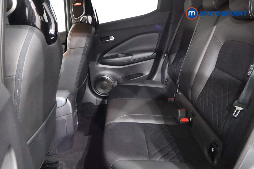 Nissan Juke Tekna Manual Petrol SUV - Stock Number (1568345) - 5th supplementary image