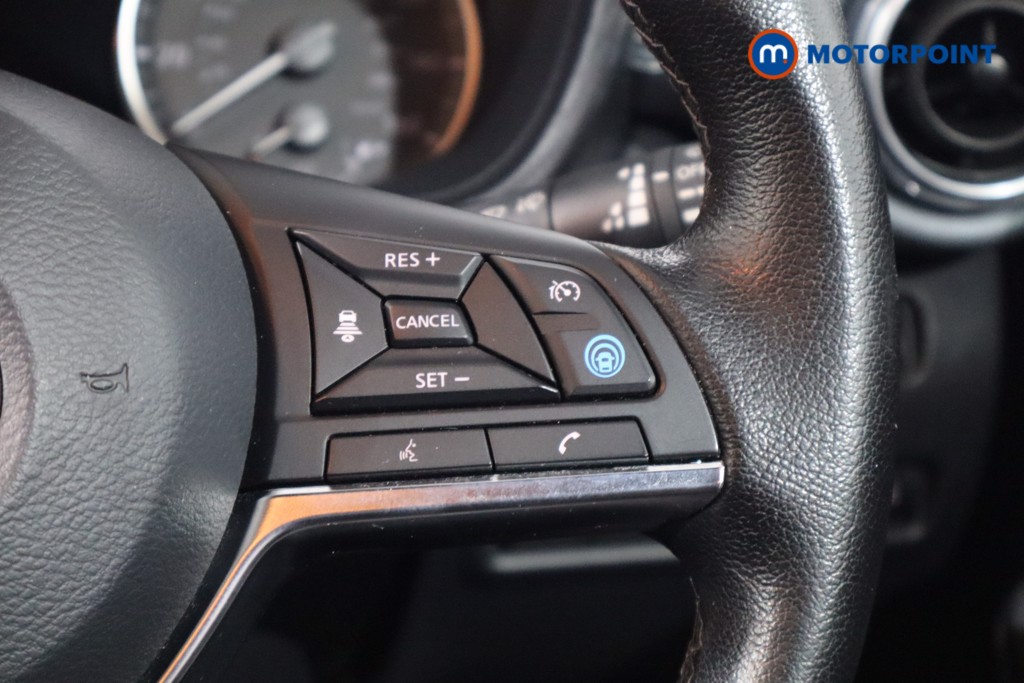 Nissan Juke Tekna Manual Petrol SUV - Stock Number (1568345) - 8th supplementary image