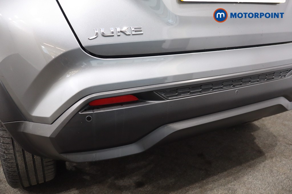 Nissan Juke Tekna Manual Petrol SUV - Stock Number (1568345) - 33rd supplementary image