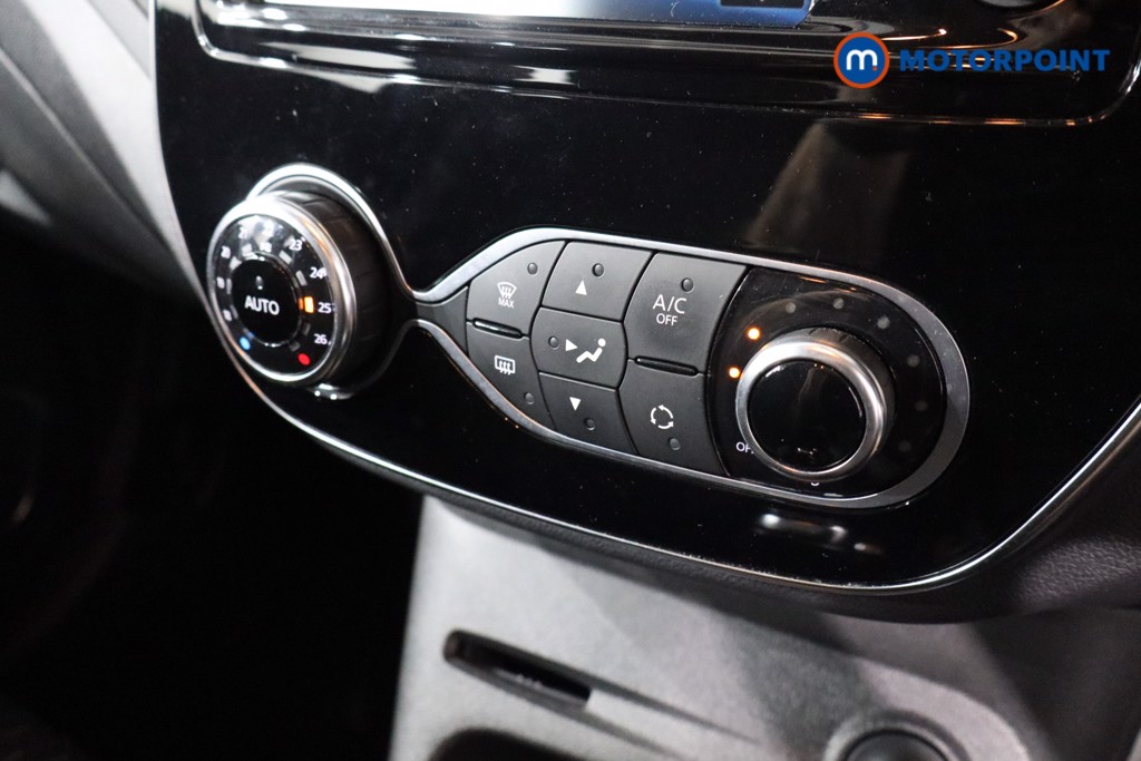 Renault Captur Dynamique Nav Manual Petrol SUV - Stock Number (1568407) - 15th supplementary image