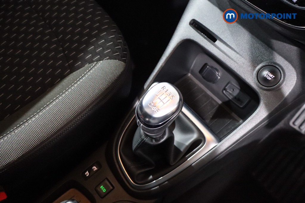 Renault Captur Dynamique Nav Manual Petrol SUV - Stock Number (1568407) - 16th supplementary image