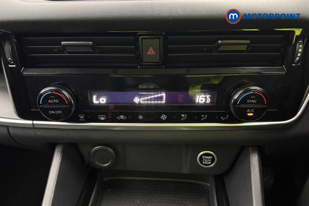 Nissan Qashqai Acenta Premium Manual Petrol SUV - Stock Number (1568418) - 5th supplementary image