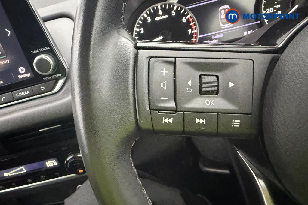 Nissan Qashqai Acenta Premium Manual Petrol SUV - Stock Number (1568418) - 6th supplementary image