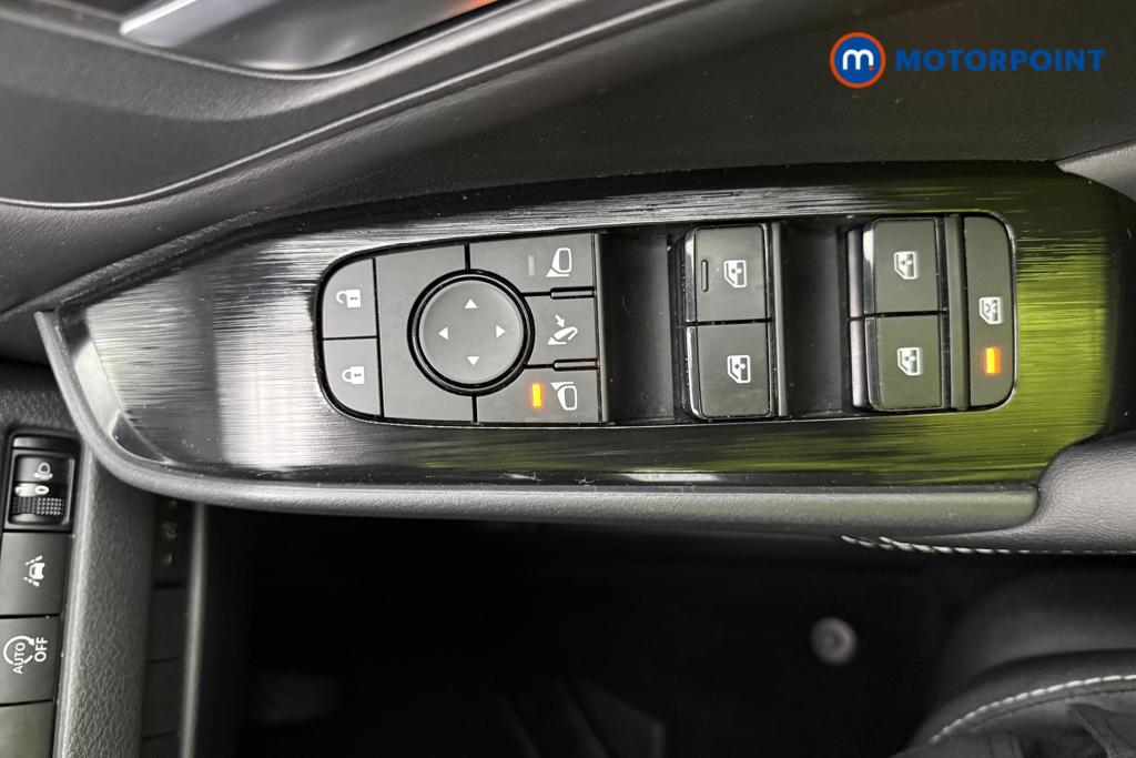 Nissan Qashqai Acenta Premium Manual Petrol SUV - Stock Number (1568418) - 7th supplementary image