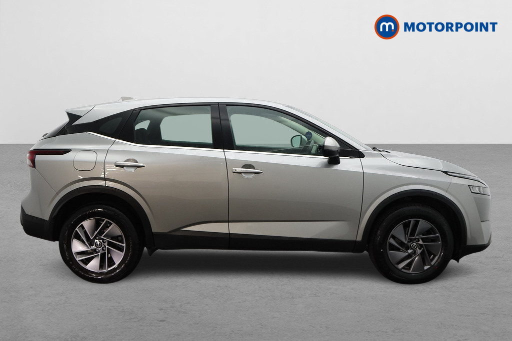 Nissan Qashqai Acenta Premium Manual Petrol SUV - Stock Number (1568418) - Drivers side