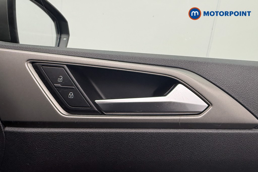 Volkswagen Polo SE Manual Petrol Hatchback - Stock Number (1568715) - 13th supplementary image