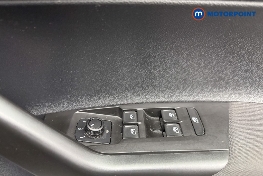Volkswagen Polo SE Manual Petrol Hatchback - Stock Number (1568715) - 14th supplementary image