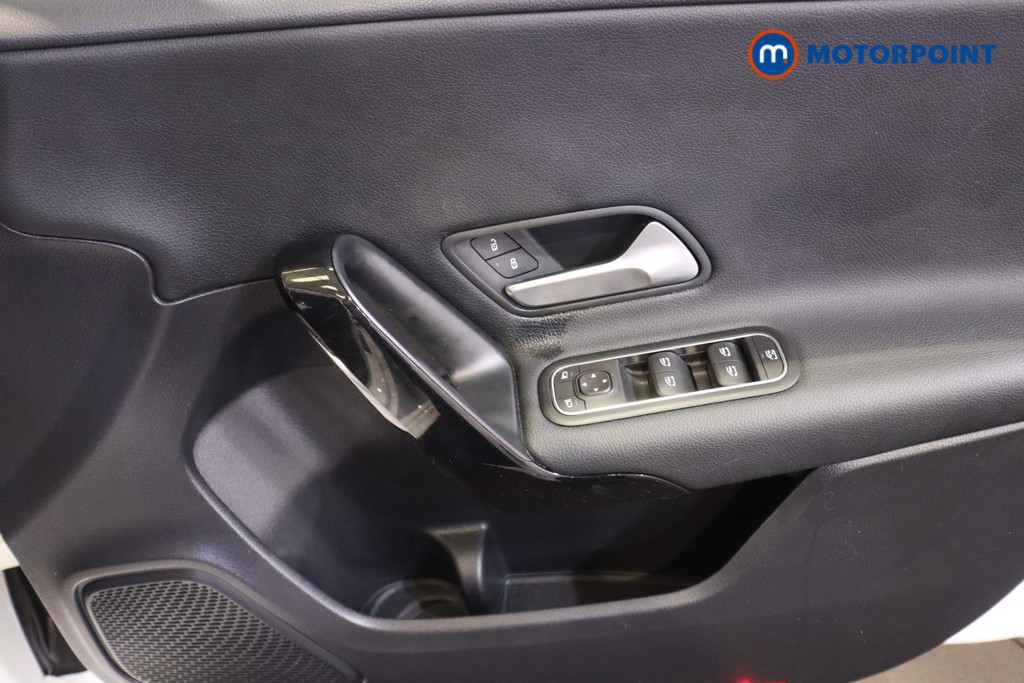 Mercedes-Benz A Class SE Automatic Petrol Hatchback - Stock Number (1568853) - 7th supplementary image