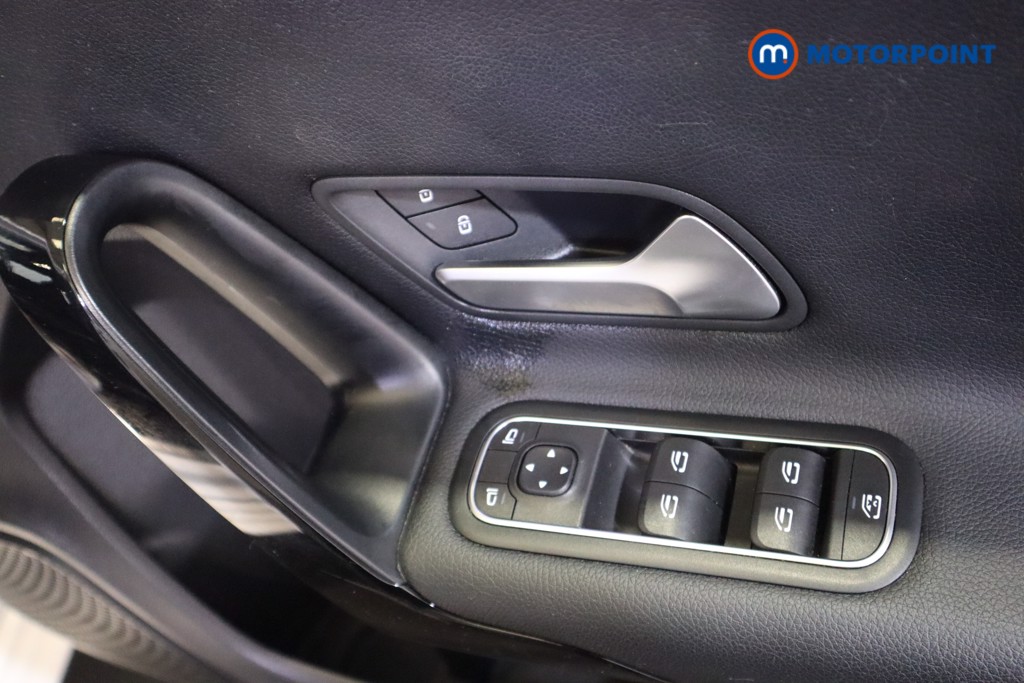 Mercedes-Benz A Class SE Automatic Petrol Hatchback - Stock Number (1568853) - 8th supplementary image