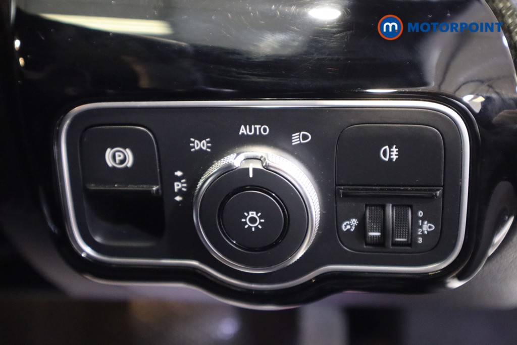 Mercedes-Benz A Class SE Automatic Petrol Hatchback - Stock Number (1568853) - 10th supplementary image