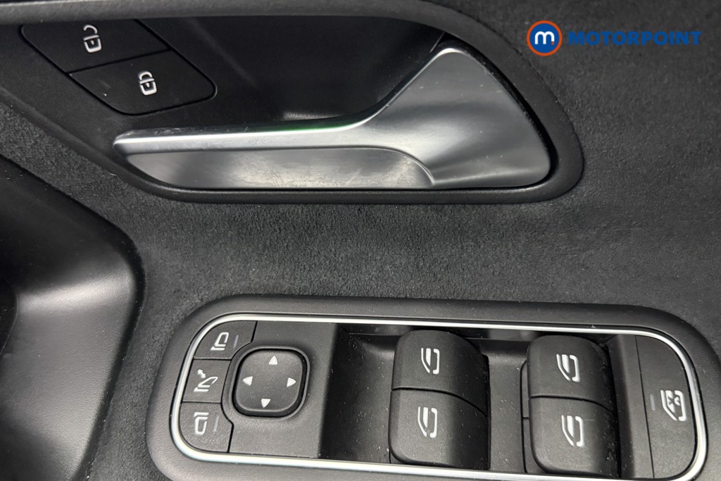 Mercedes-Benz A Class Amg Line Automatic Petrol Hatchback - Stock Number (1568870) - 18th supplementary image