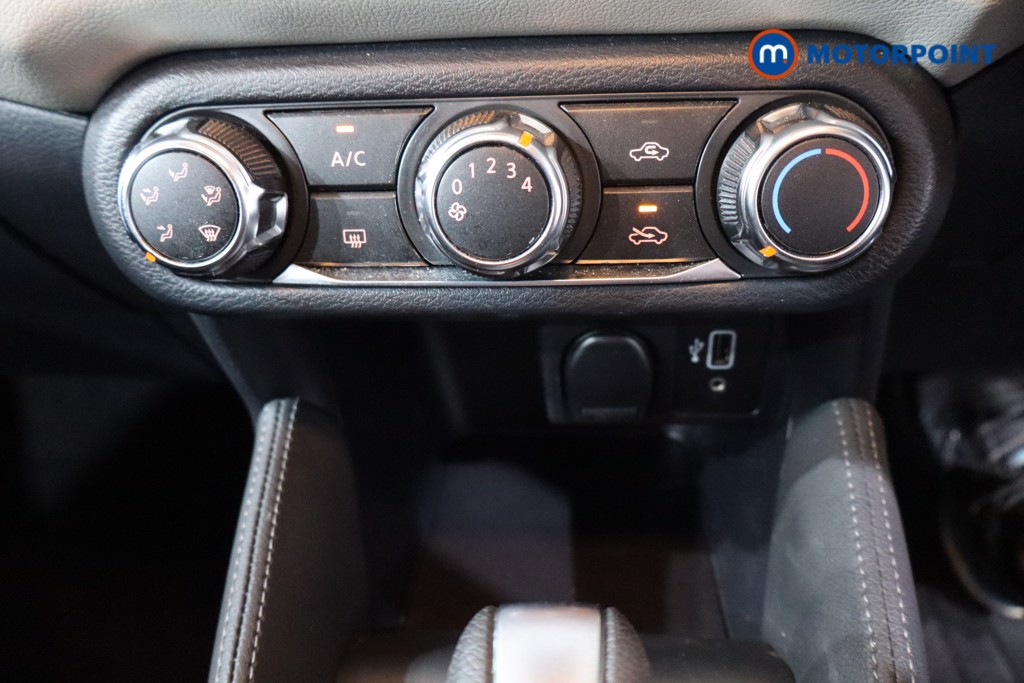 Nissan Micra Acenta Automatic Petrol Hatchback - Stock Number (1569166) - 16th supplementary image