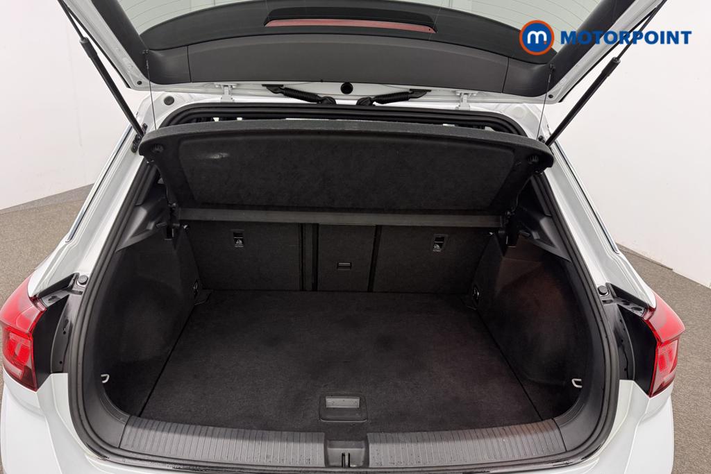 Volkswagen T-Roc R-Line Automatic Petrol SUV - Stock Number (1569236) - 9th supplementary image