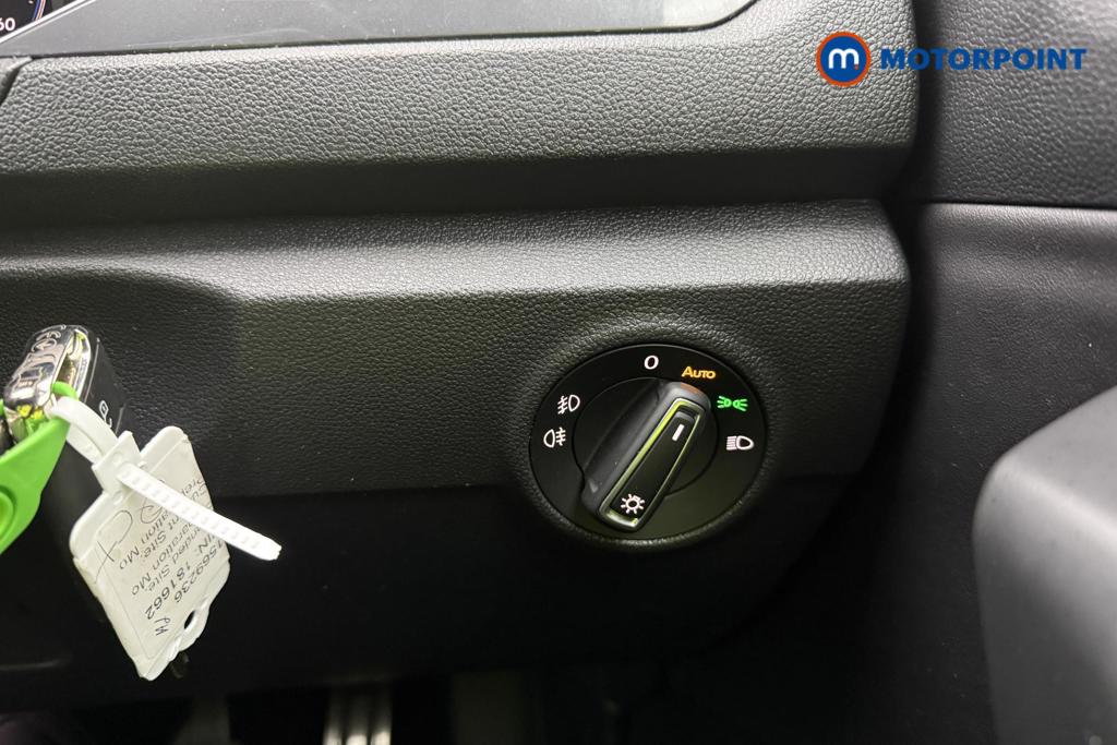 Volkswagen T-Roc R-Line Automatic Petrol SUV - Stock Number (1569236) - 12th supplementary image