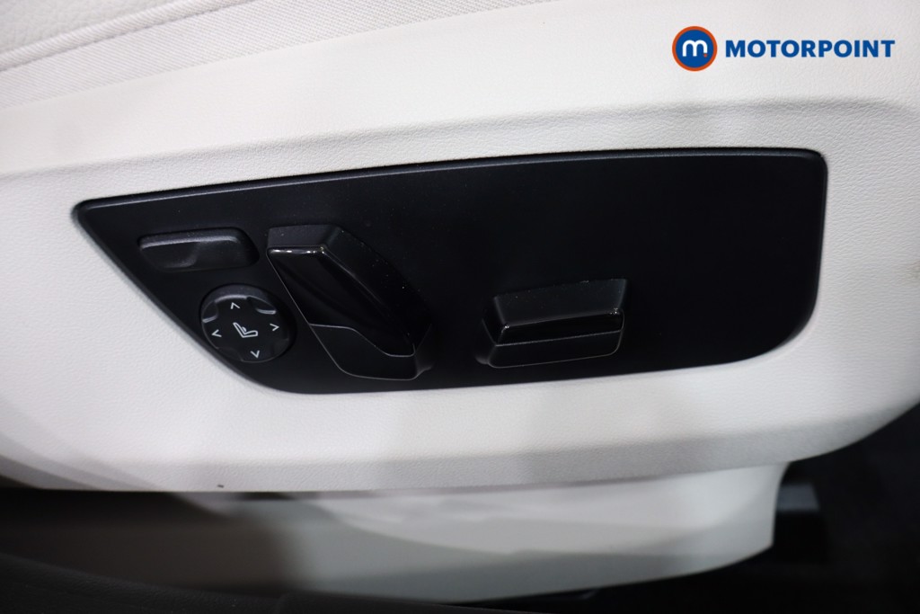 BMW 5 Series M Sport Automatic Diesel Saloon - Stock Number (1569250) - 19th supplementary image
