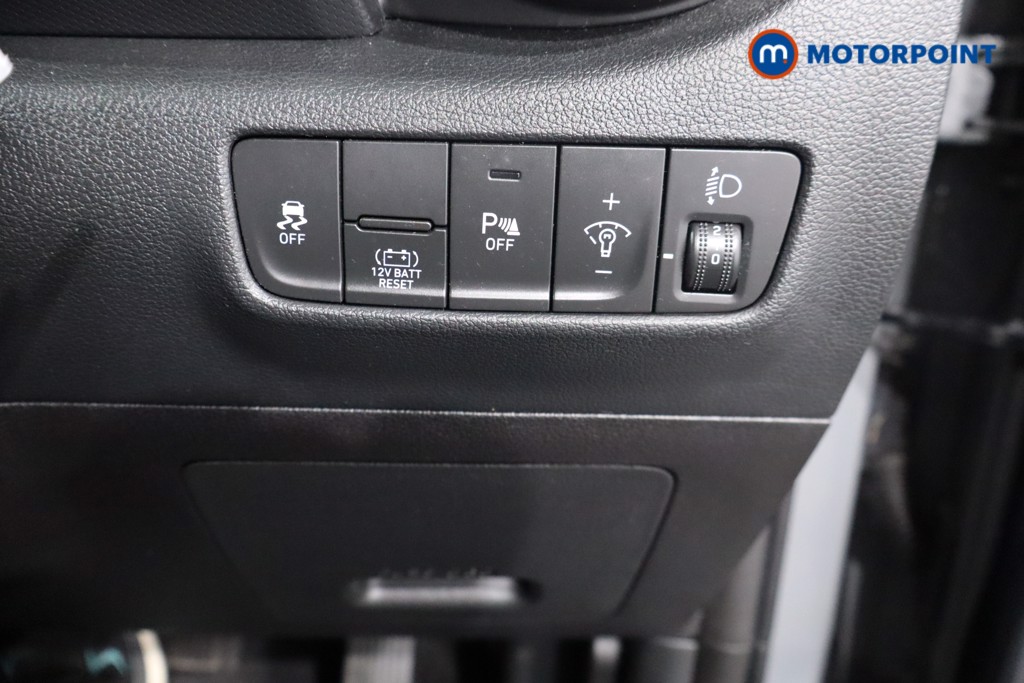 Hyundai Kona Se Connect Automatic Petrol-Electric Hybrid SUV - Stock Number (1569265) - 23rd supplementary image