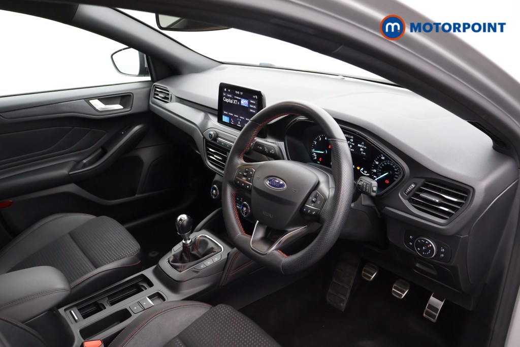 Ford Focus St-Line X Manual Petrol Hatchback - Stock Number (1569288) - 9th supplementary image