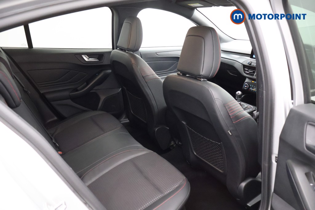 Ford Focus St-Line X Manual Petrol Hatchback - Stock Number (1569288) - 13th supplementary image