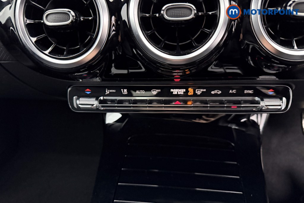 Mercedes-Benz CLA Amg Line Automatic Petrol Coupe - Stock Number (1569387) - 11th supplementary image