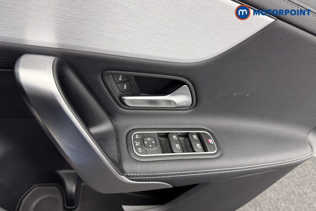 Mercedes-Benz CLA Amg Line Automatic Petrol Coupe - Stock Number (1569387) - 17th supplementary image