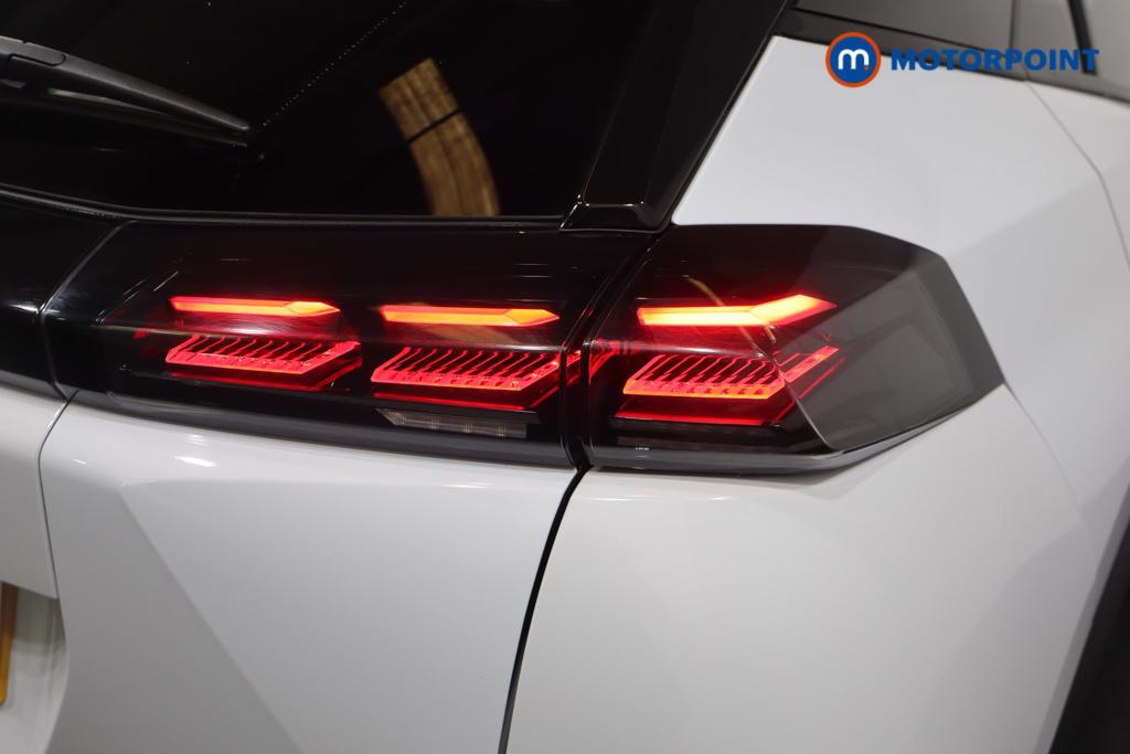 Peugeot 2008 Allure Manual Petrol SUV - Stock Number (1569390) - 27th supplementary image