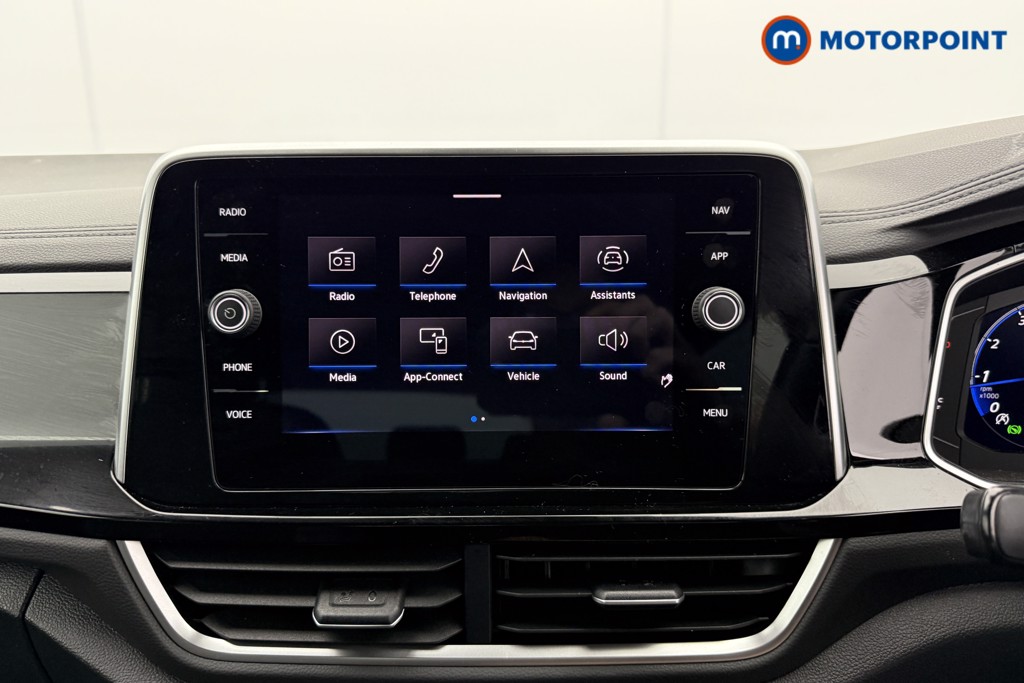 Volkswagen T-Roc R-Line Automatic Petrol SUV - Stock Number (1569482) - 11th supplementary image
