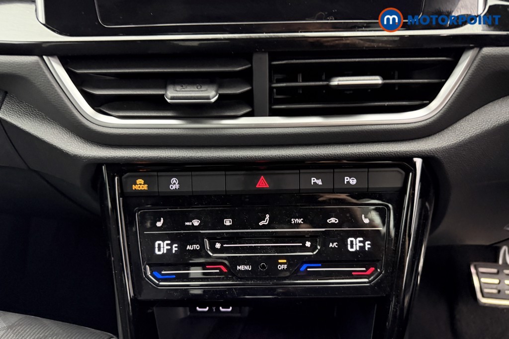 Volkswagen T-Roc R-Line Automatic Petrol SUV - Stock Number (1569482) - 12th supplementary image