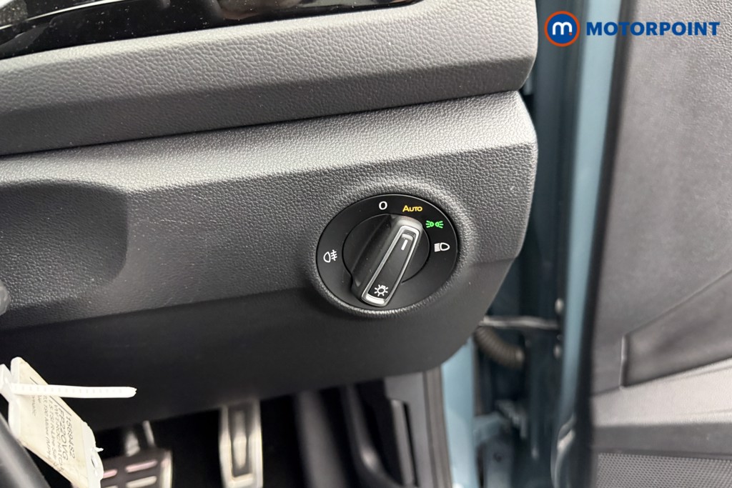 Volkswagen T-Roc R-Line Automatic Petrol SUV - Stock Number (1569482) - 16th supplementary image