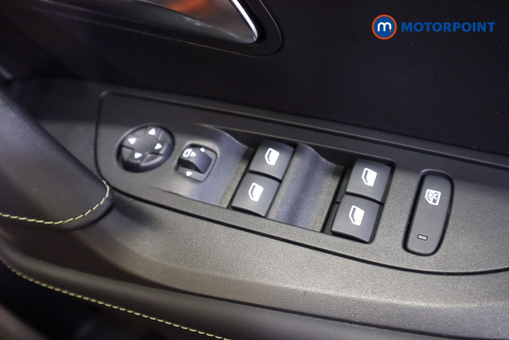 Peugeot 2008 GT Manual Petrol SUV - Stock Number (1569516) - 9th supplementary image