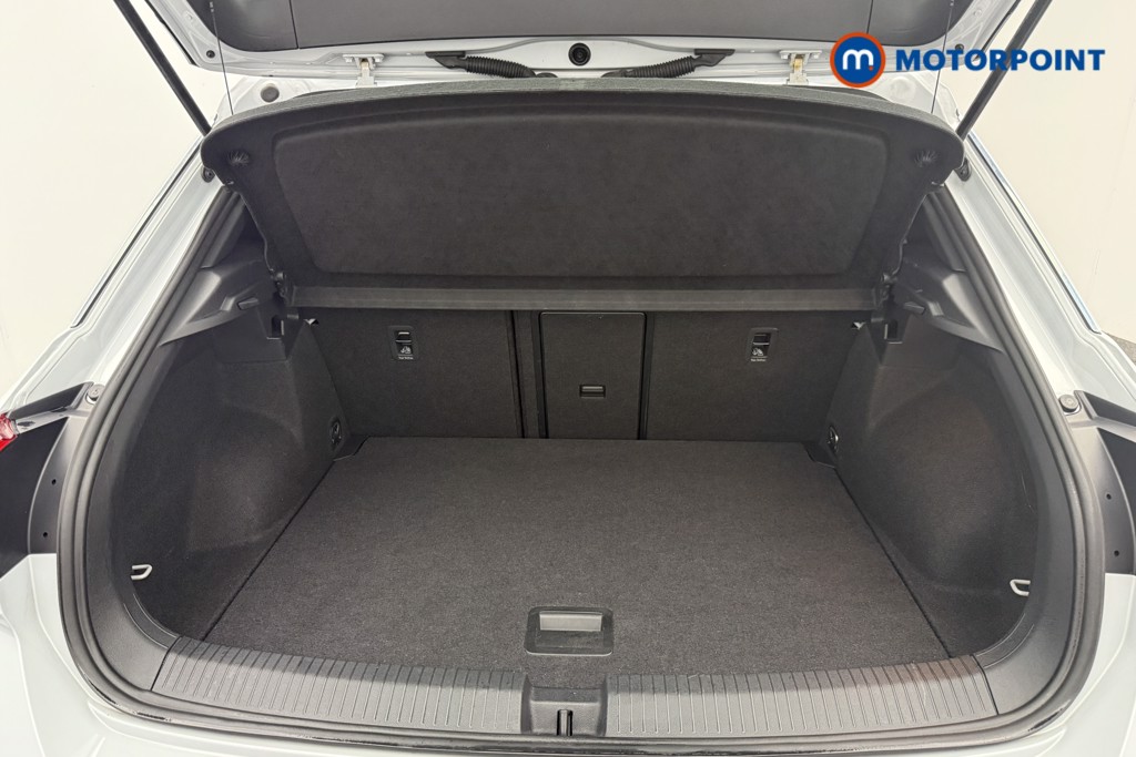Volkswagen T-Roc R-Line Automatic Petrol SUV - Stock Number (1569533) - 28th supplementary image